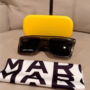 NEW Marc Jacobs Grey Browline Men's Sunglasses